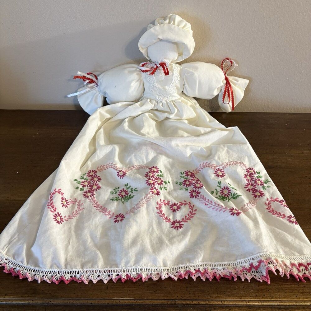 Vintage Handmade Pillowcase Girl Doll No Face Bonnet Embroidery Girls Room Decor